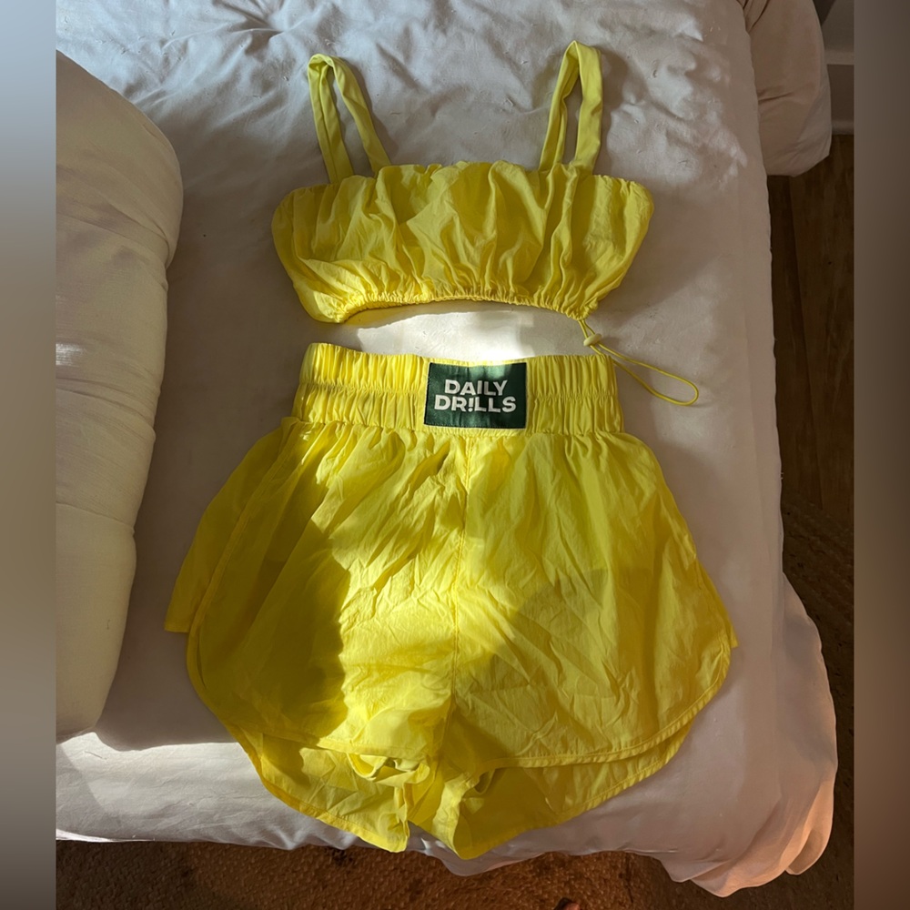 Daily drills yellow bubble bra and matching shorts